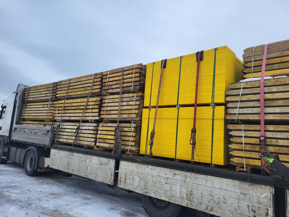 Stemple budowlane  Ocynkowane  Podpory Stropowe  Dźwigary H20 Głowice