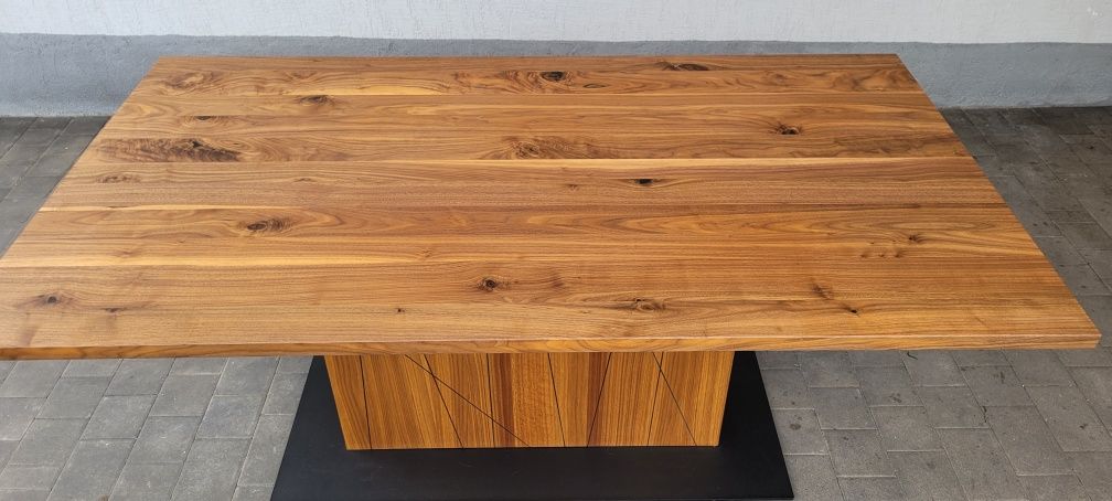 Niespotykany stół drewniany Rolf Benz 180x98