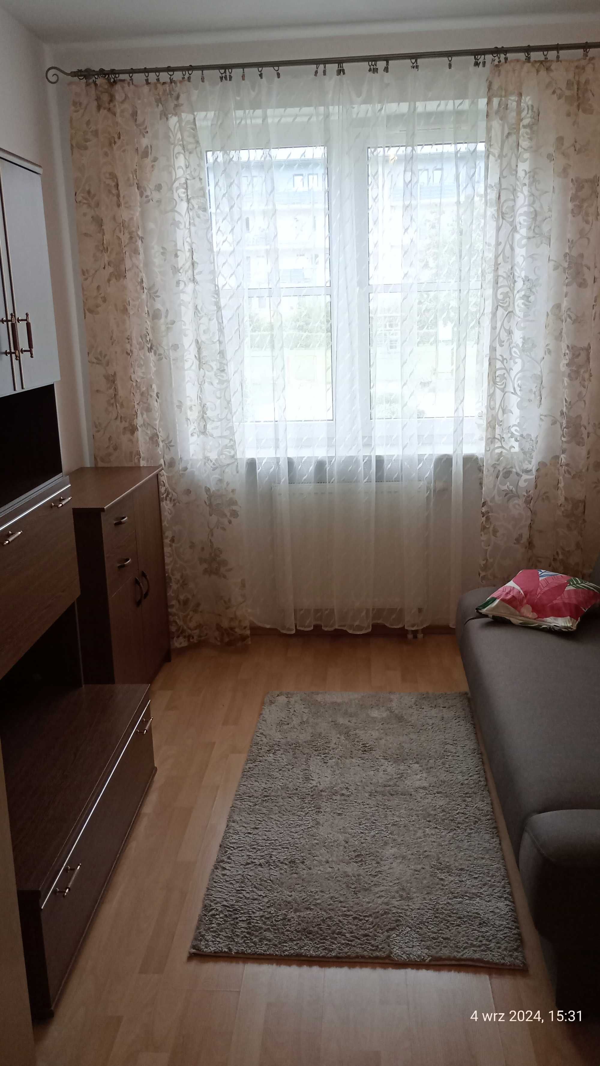 Pokój 1-OSOBOWY, wolny od 1 .IX. 2025,  CZUBY,dla PANI