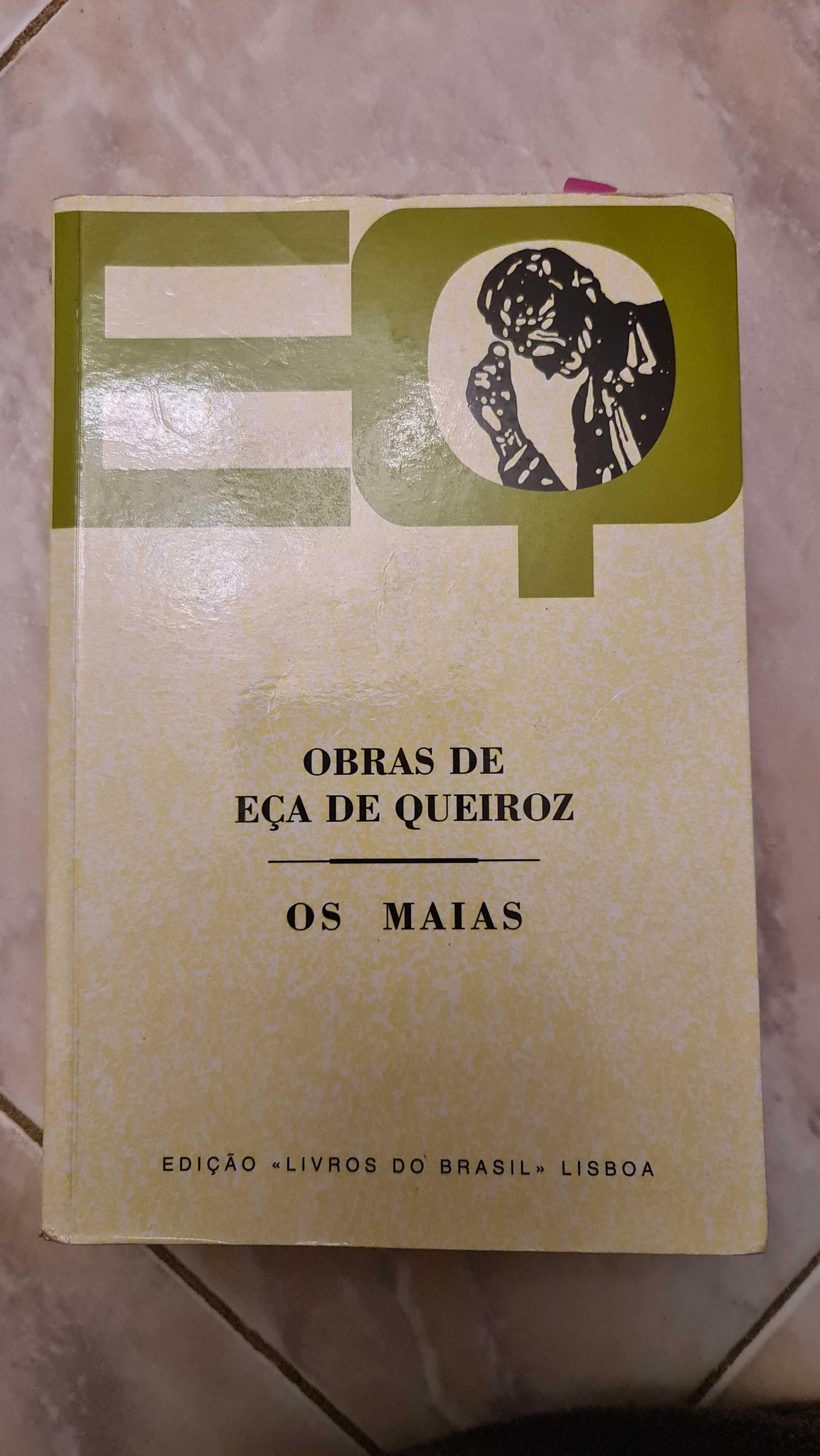 Livro "Os Maias"