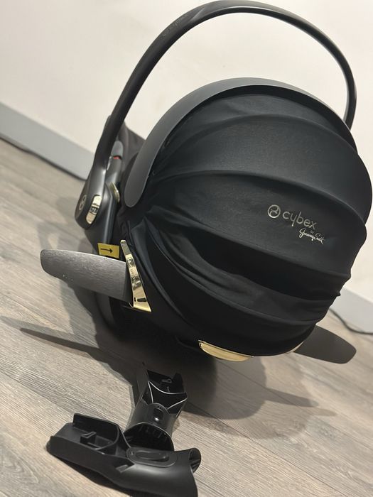 Автокресло Cybex Cloud T i-Size by Jeremy Scott Wings