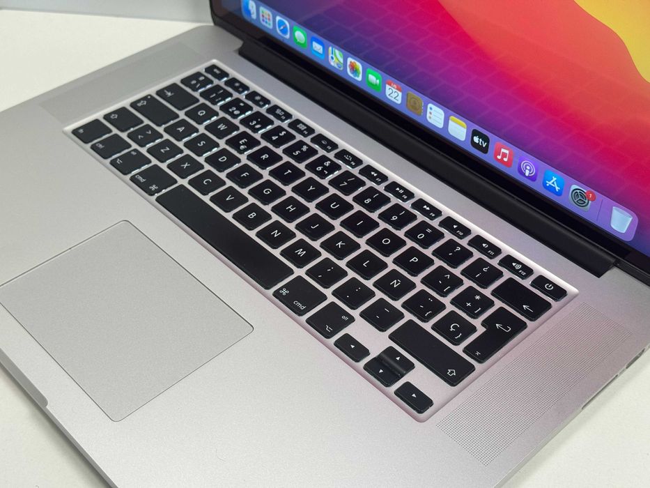 MacBook Pro 15 2015 i7 16/256GB 87% Kondycji Baterii Gwarancja