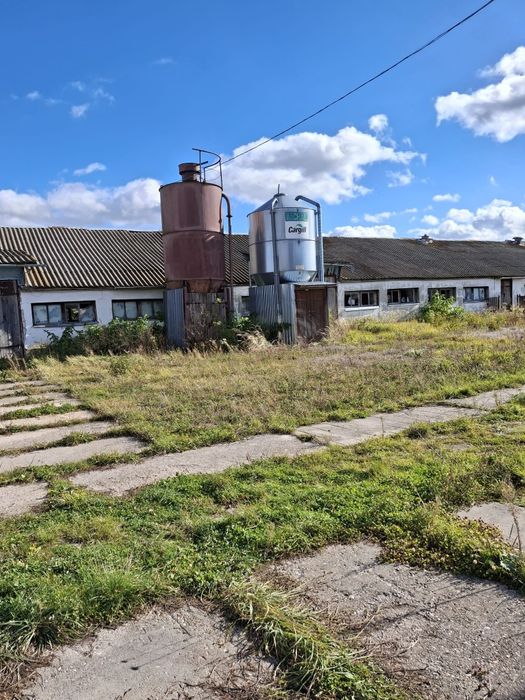 RSP ZAGRODA sprzeda grunty rolne wraz z zabudową o pow. 41 300m2