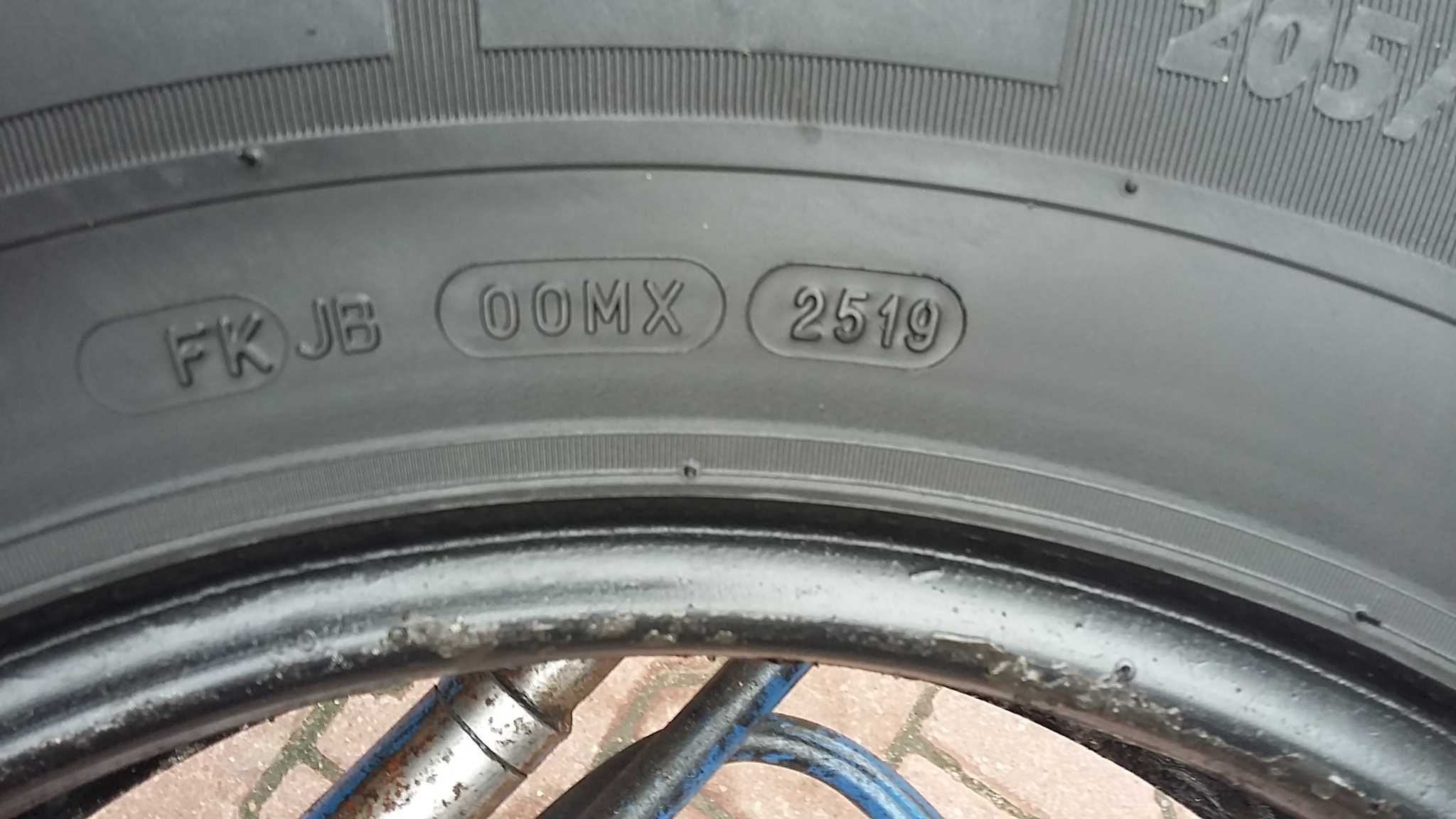 opony dostawcze 205/75R16C Michelin 2019r lato
