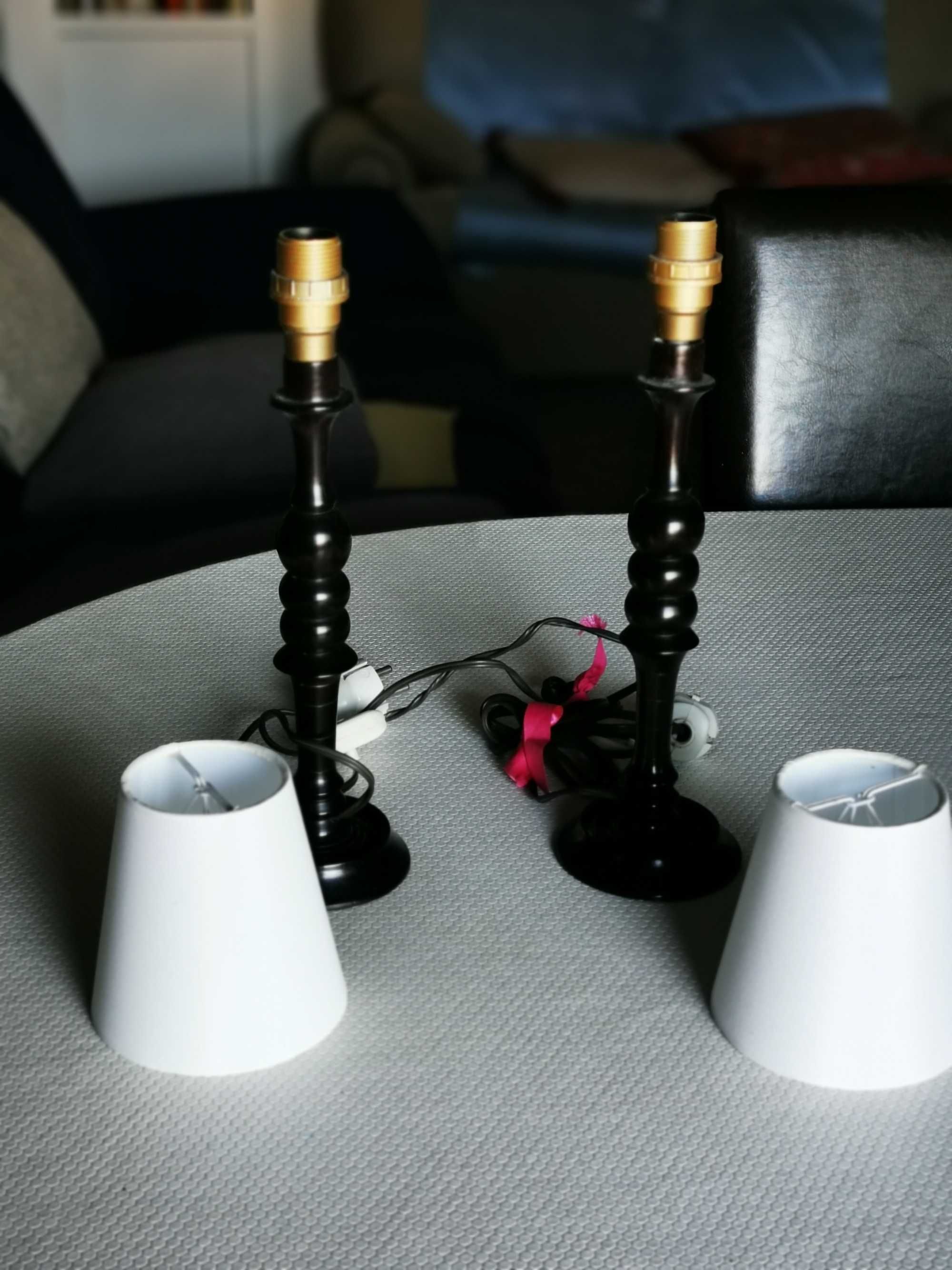 2 candeeiros de mesa