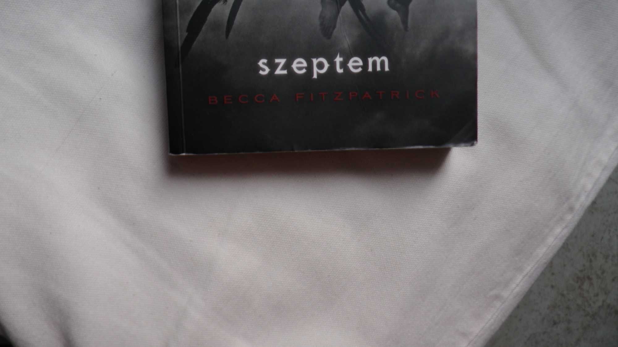 Becca Fitzpatrick "Szeptem"