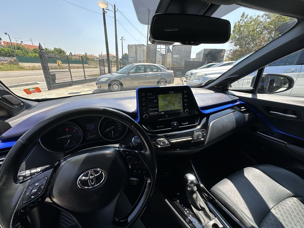 Toyota C-HR 2.0 Híbrido 2020 – Excelente Estado!