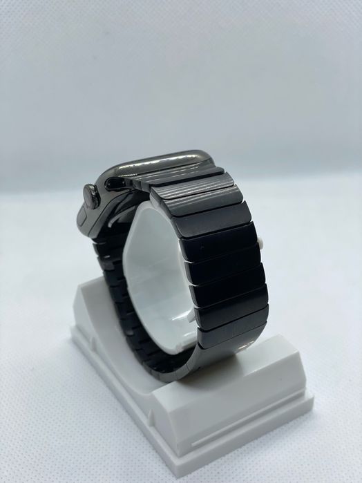 Apple Watch 8.ª geração - 45mm - Grafite - Aço inoxidável - GPS + CEL