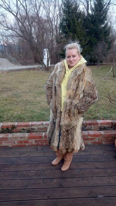Futro naturalne długie z kojota