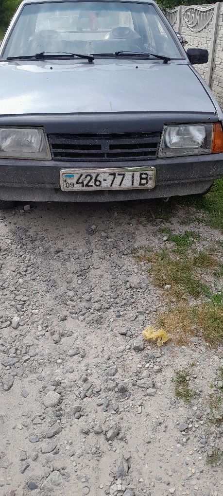 21099Продам машина на ходу