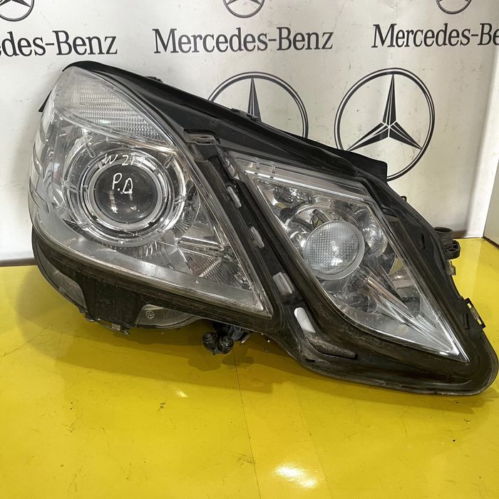 Mercedes W212 Фара передня xenon
