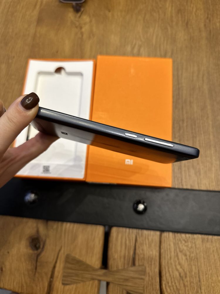 Смартфон Xiaomi Mi4c 2+16Gb grey