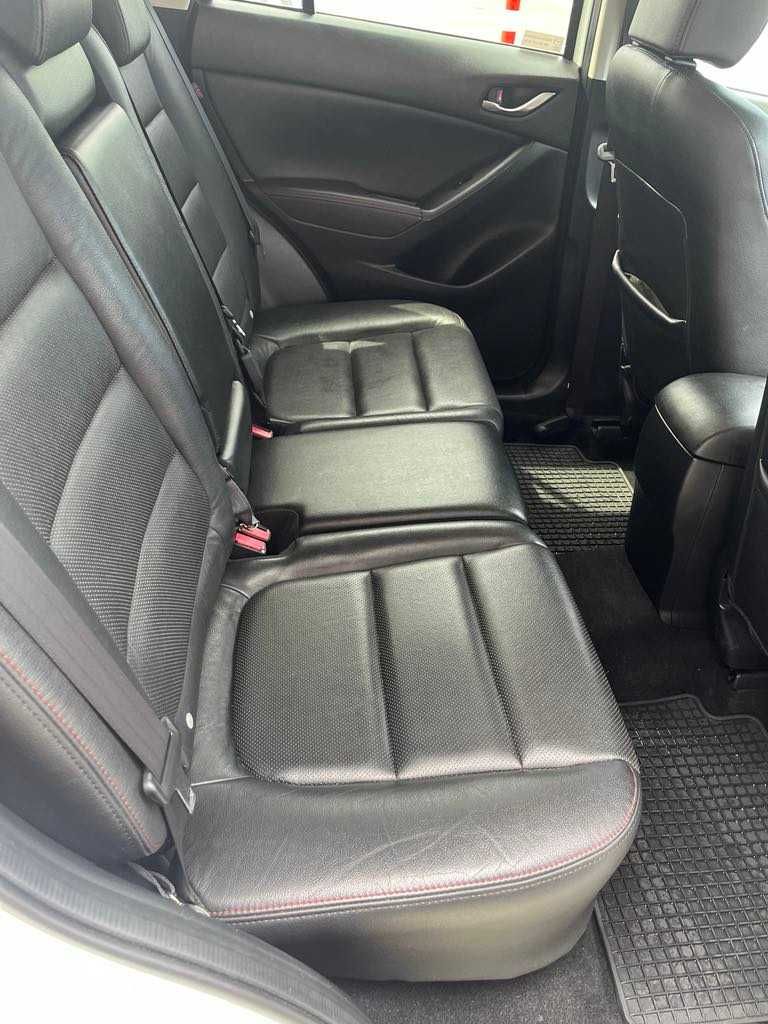 Sprzedam samochód osobowy Mazda CX-5