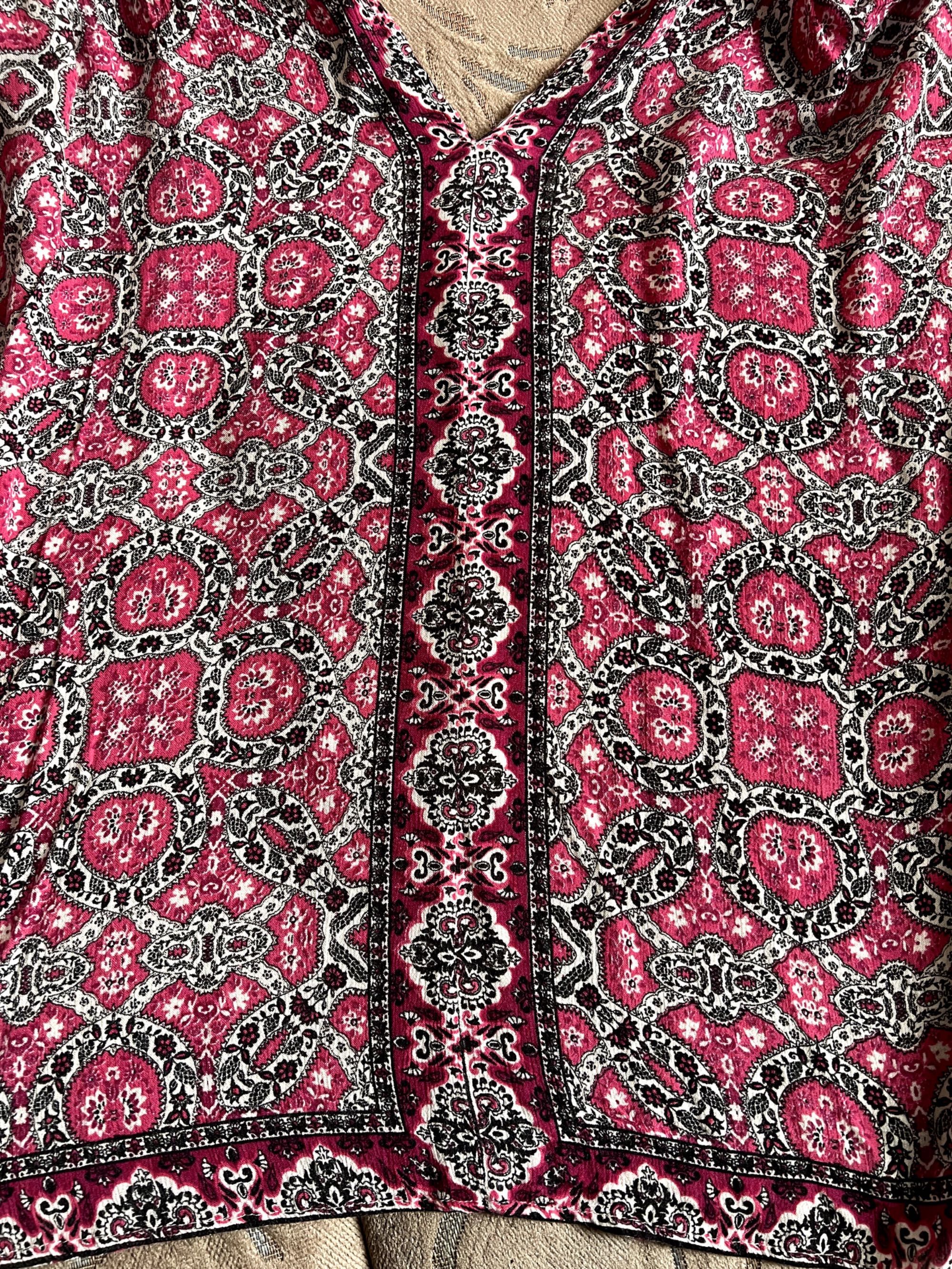 Kamizelka wdzianko New look - rozm. uniwersalny - orient - folk