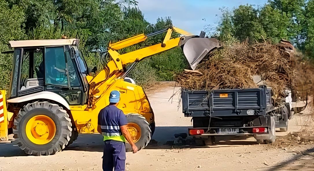 Serviços Retroescavadora, Giratória e Carrinha Tribasculante