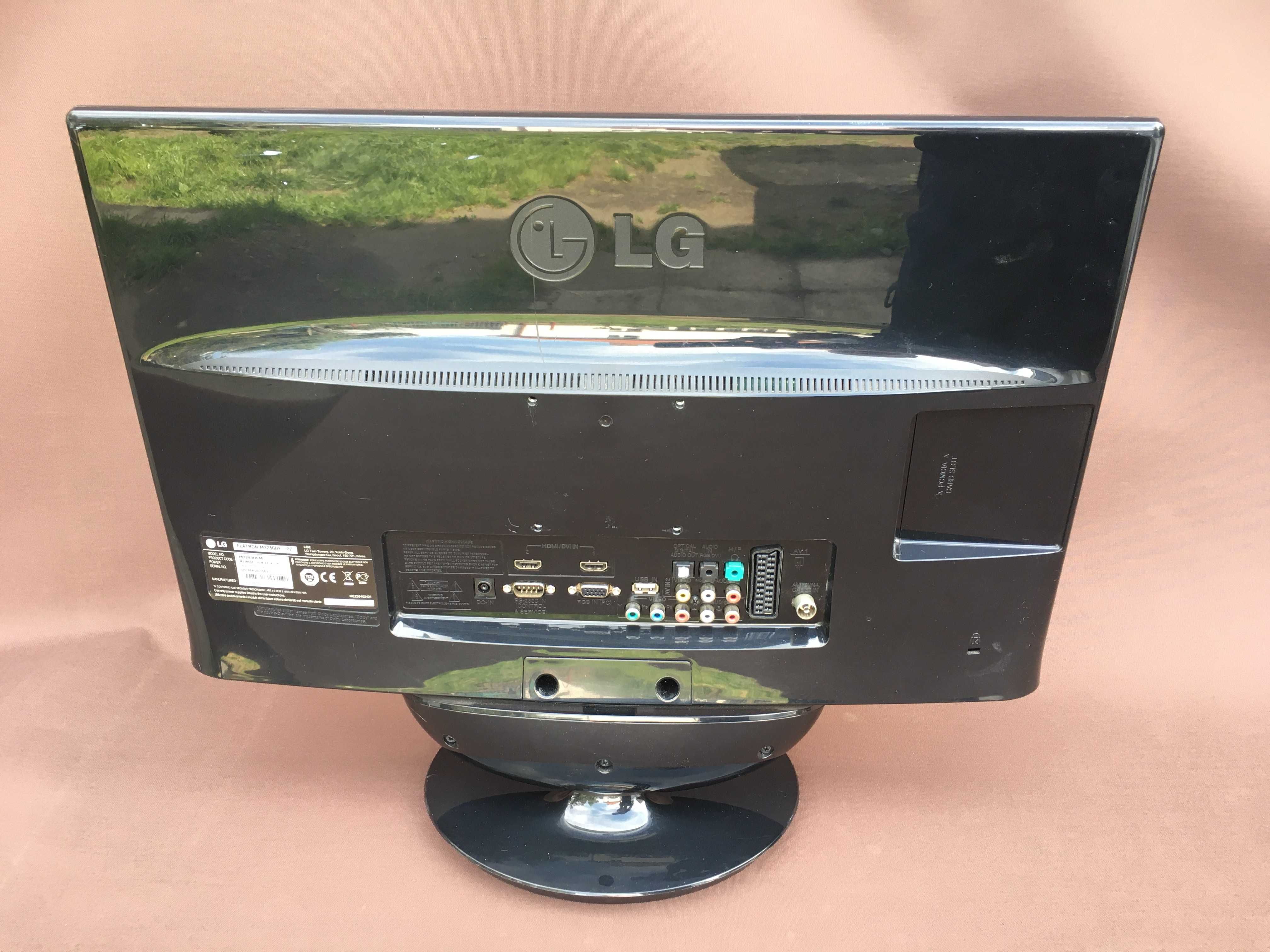 Telewizor 22" LG M2280DF sprawny