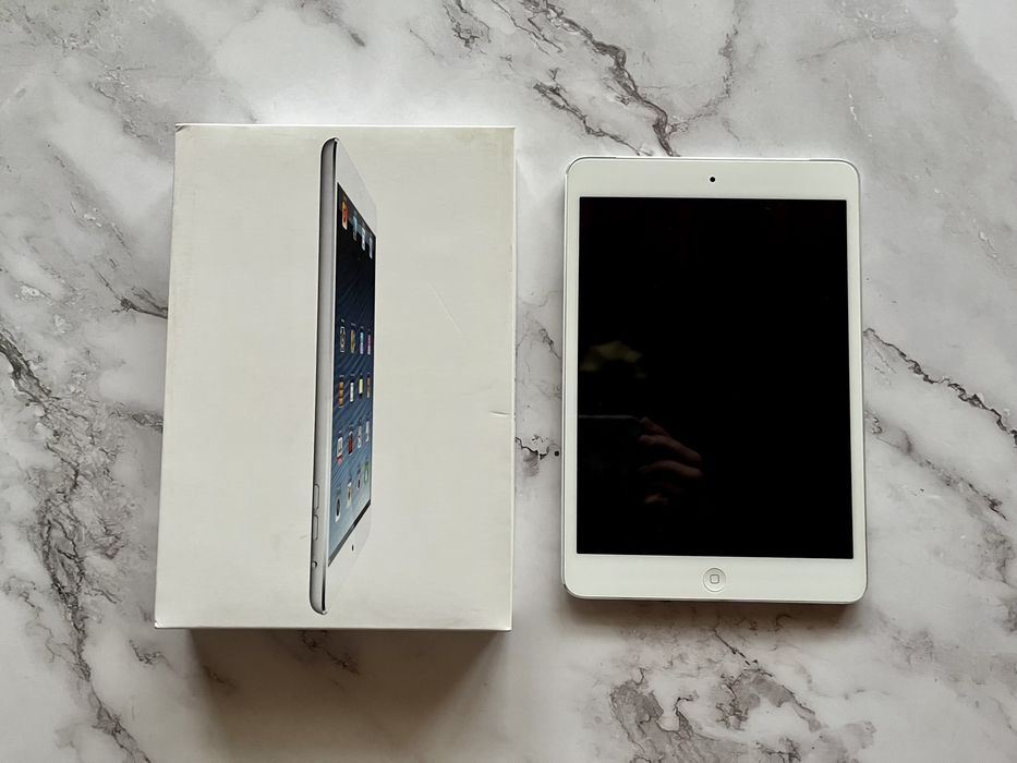 iPad mini 1 gen wi-fi cellular 16GB biały