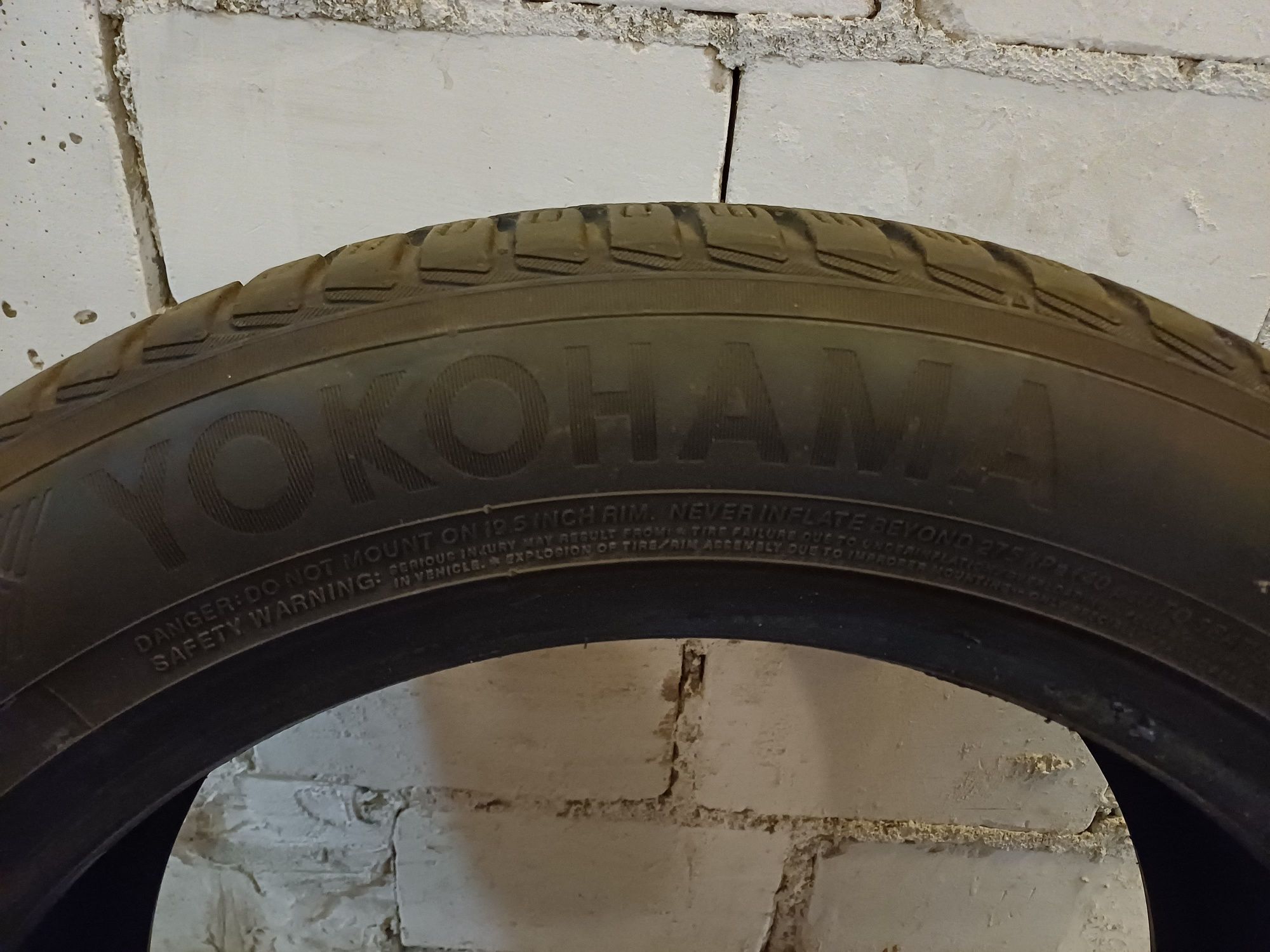 Opona  225/55  R19 wielosezonowa