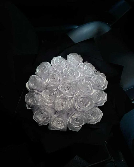 Букети з атласної стрічки/букеты из атласных лент