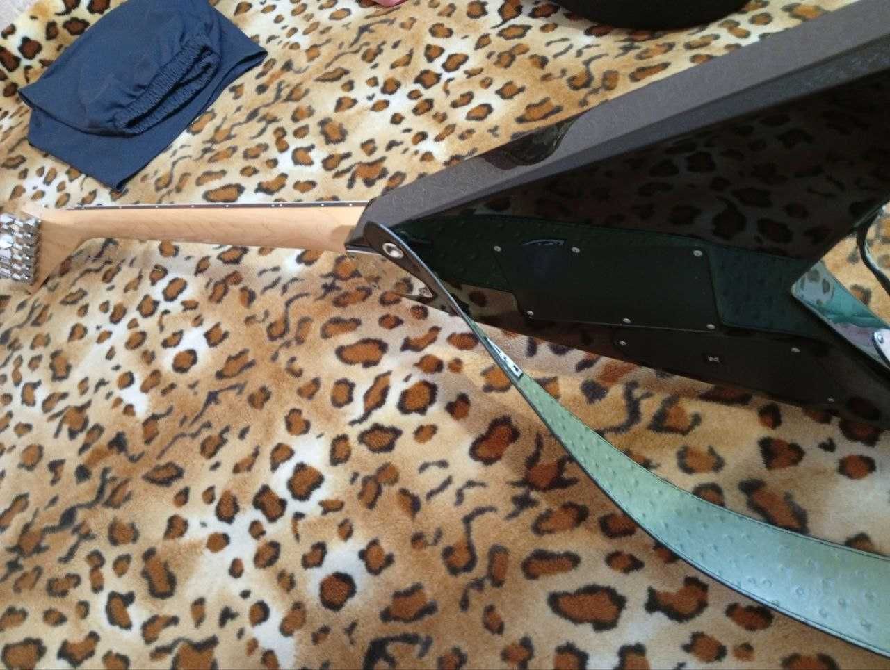 Електрогітара Jackson King V KVX10 Японія