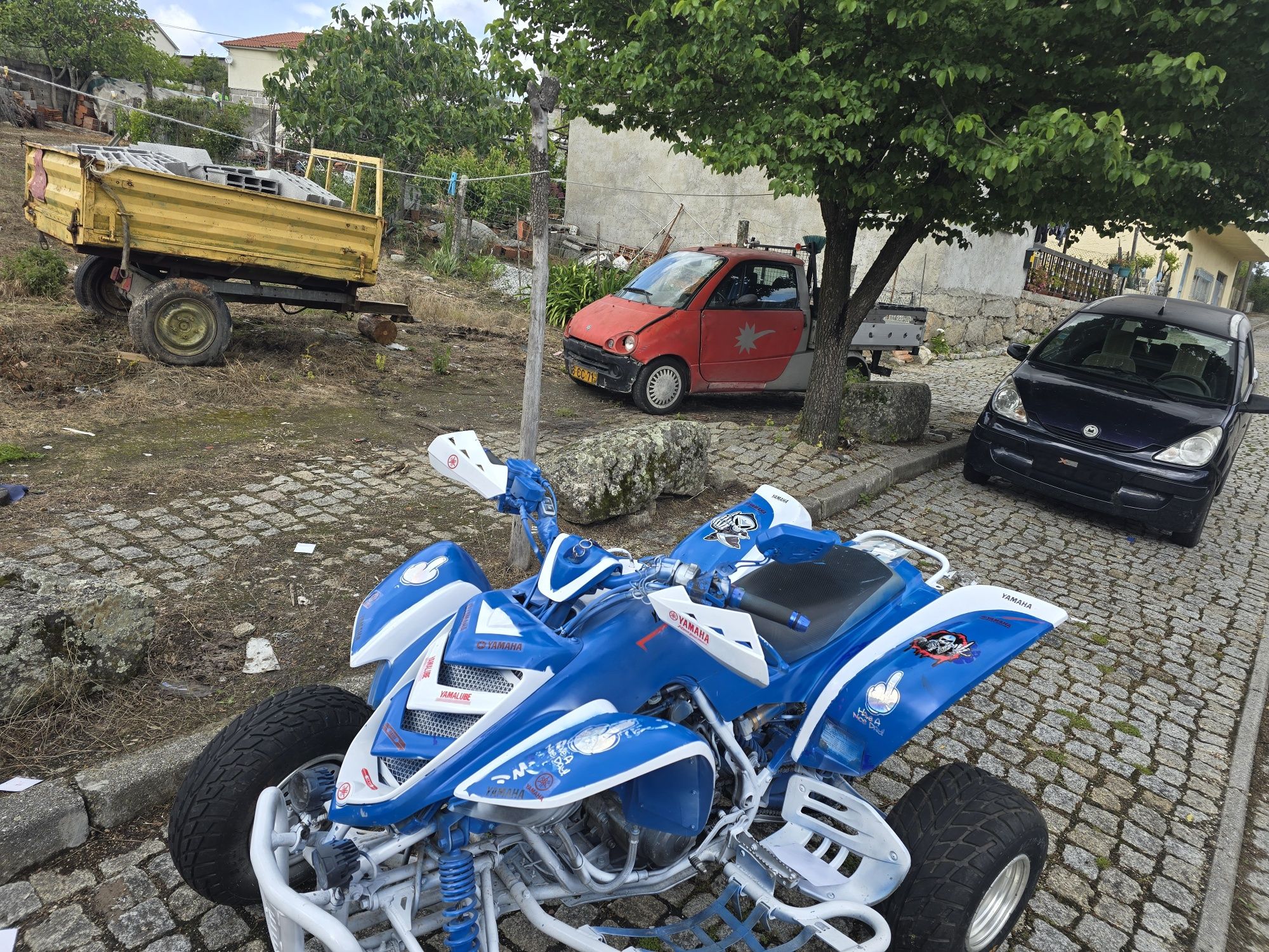 Vendo moto4 yamnha 660r