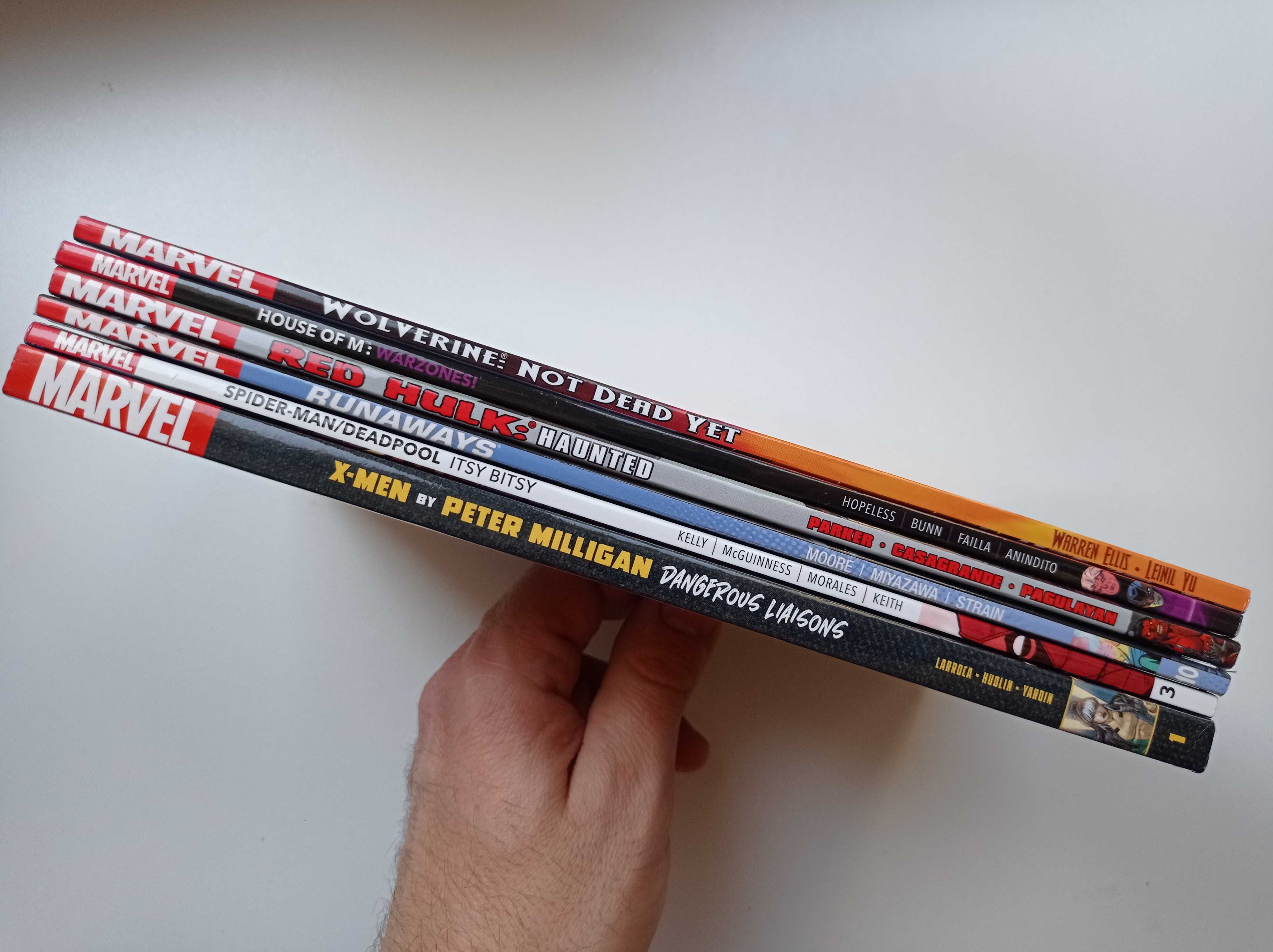 House of M X-men Wolverine Spider-man Deadpool Red Hulk Runaways