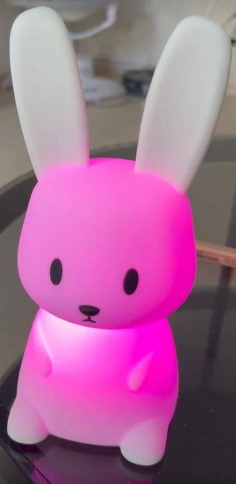 Lampka silikonowa, nocna w kształcie zajączka, RGB,nowa,prezent,święta