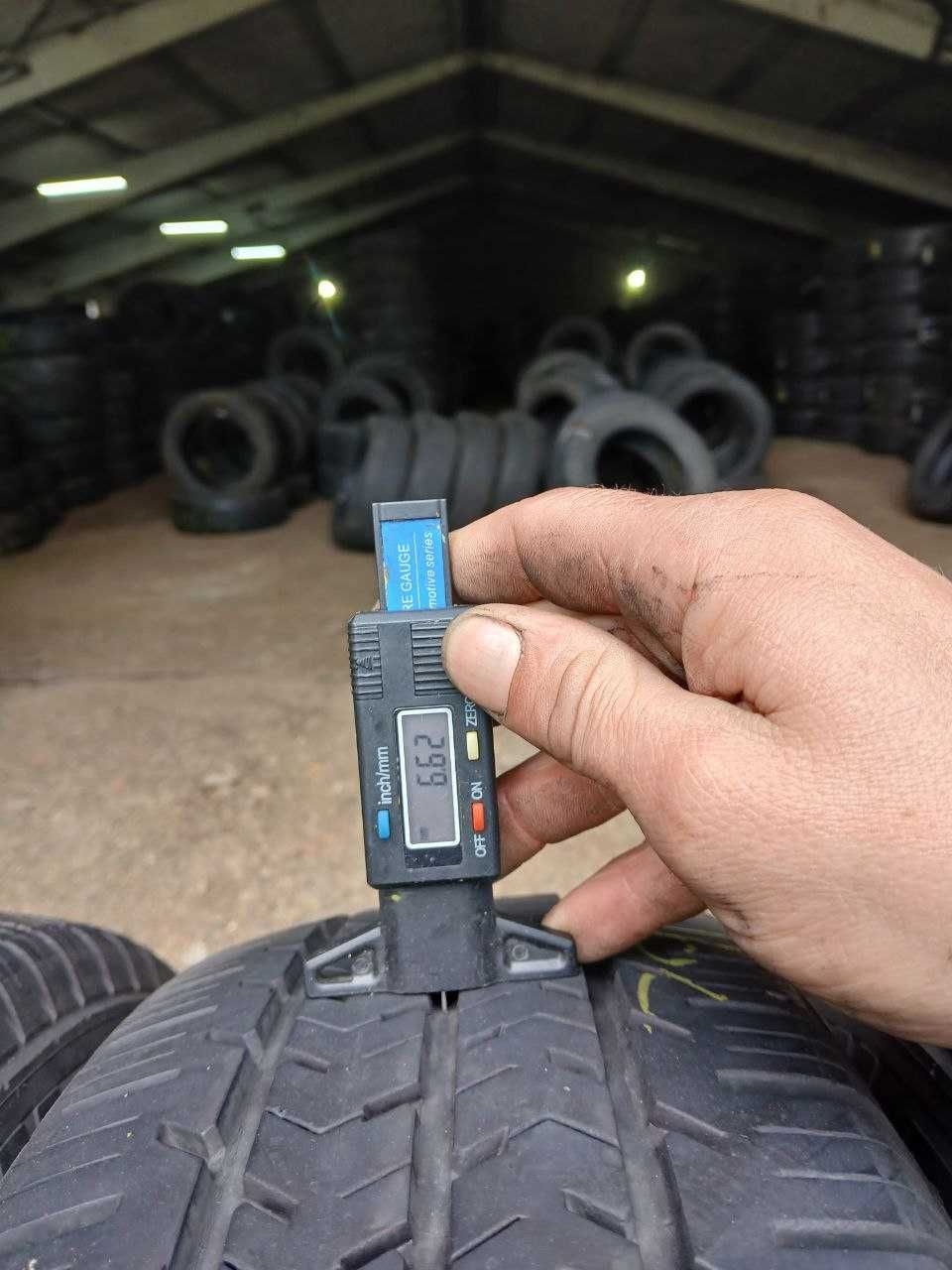 *Шини Michelin 205/65R16C 4шт. Літо. (0416).