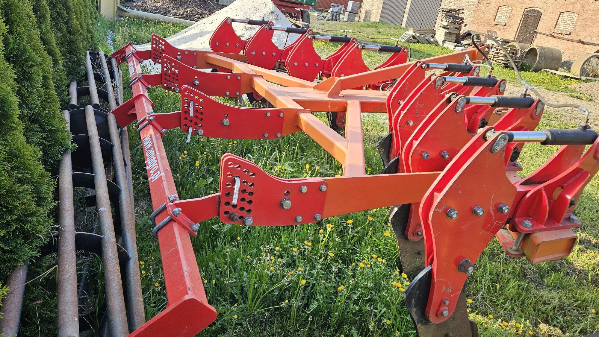 Głębosz 4 metry 2019 rok,Pług dłutowy AMJ-Agro