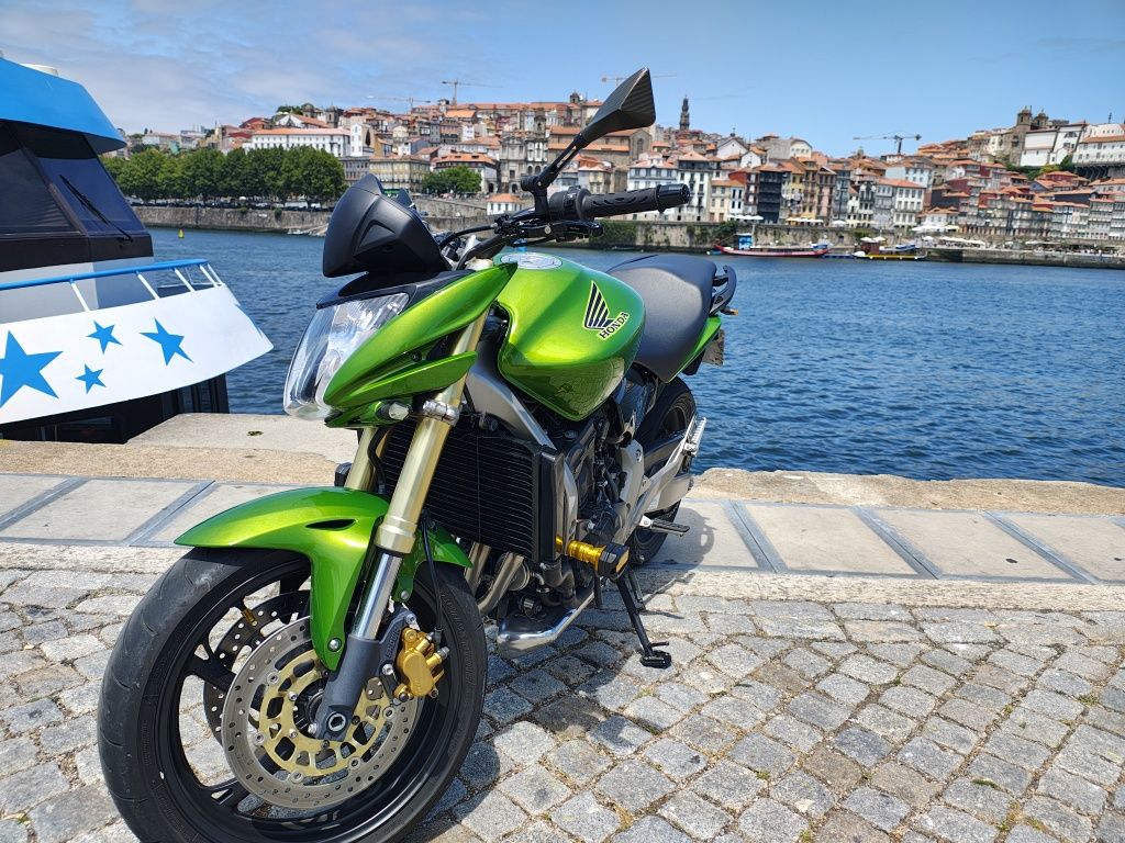 Honda Hornet nova