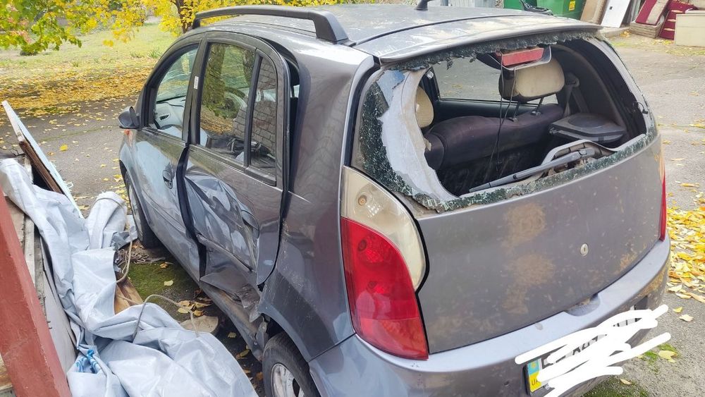 Chery Kimo (Чери Кимо) после ДТП на ходу , на детали