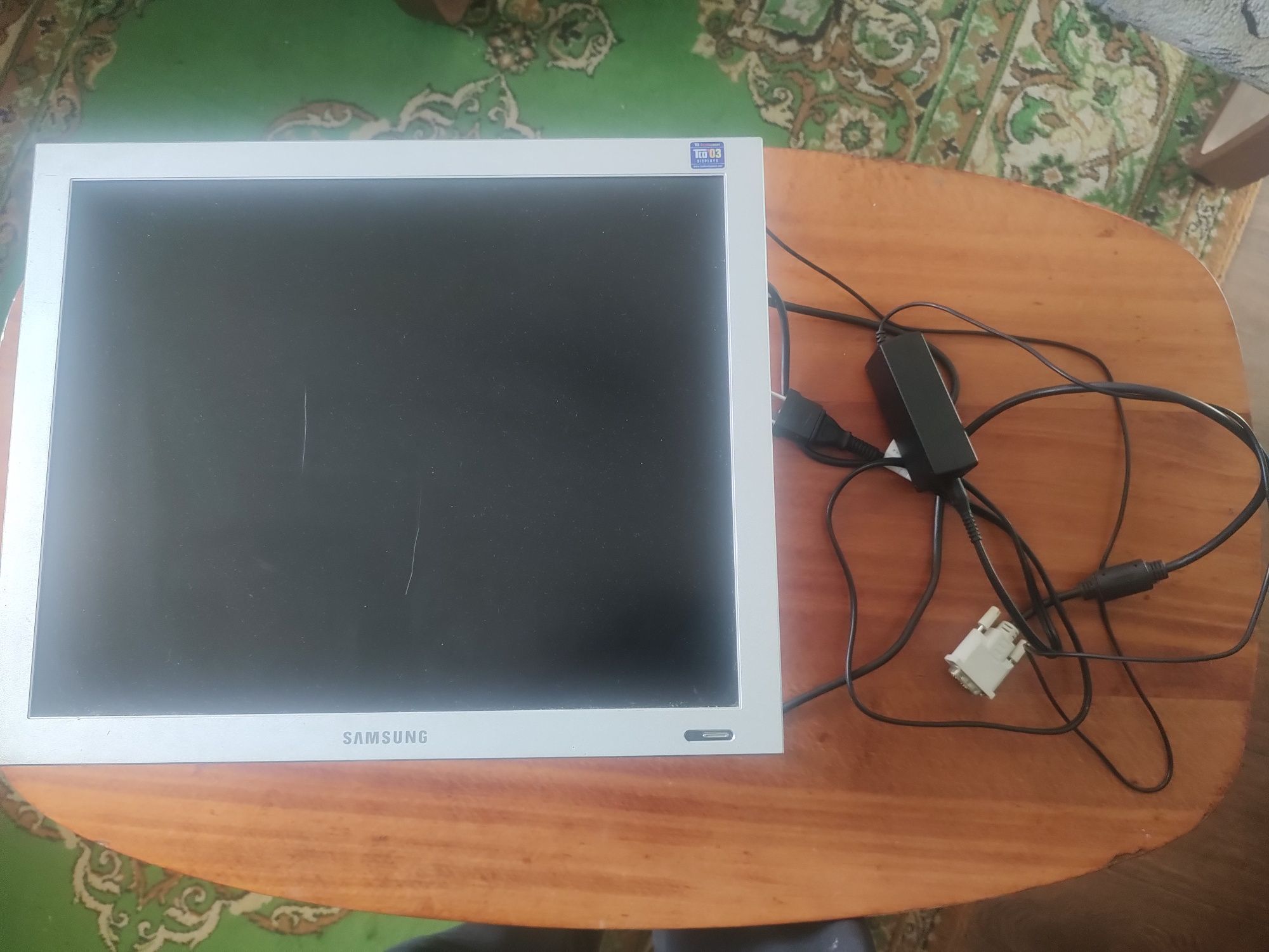 Samsung 173p Plus, справний, гарантія