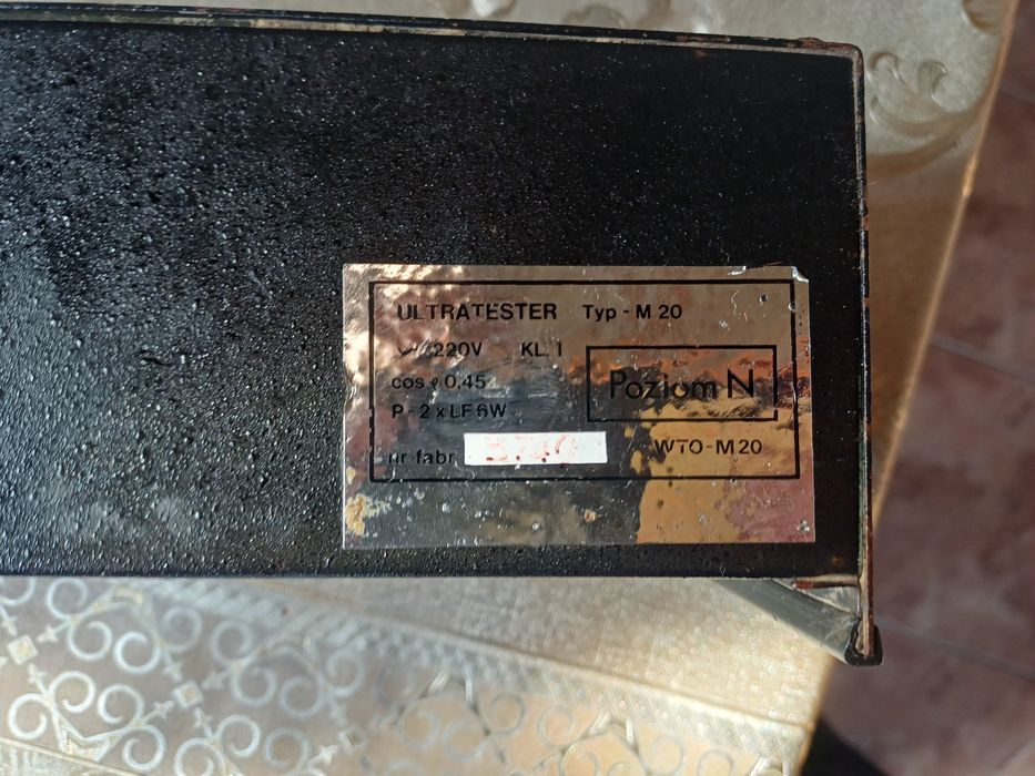 Tester do banknotów