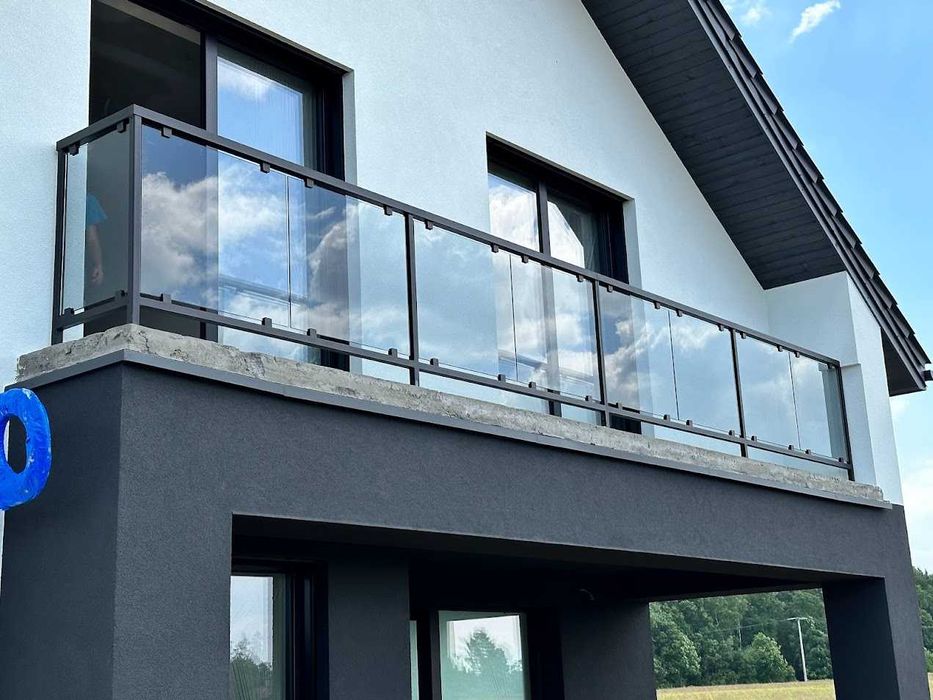 Balustrady ze stali nierdzewnej ,stali czarnej ,aluminium