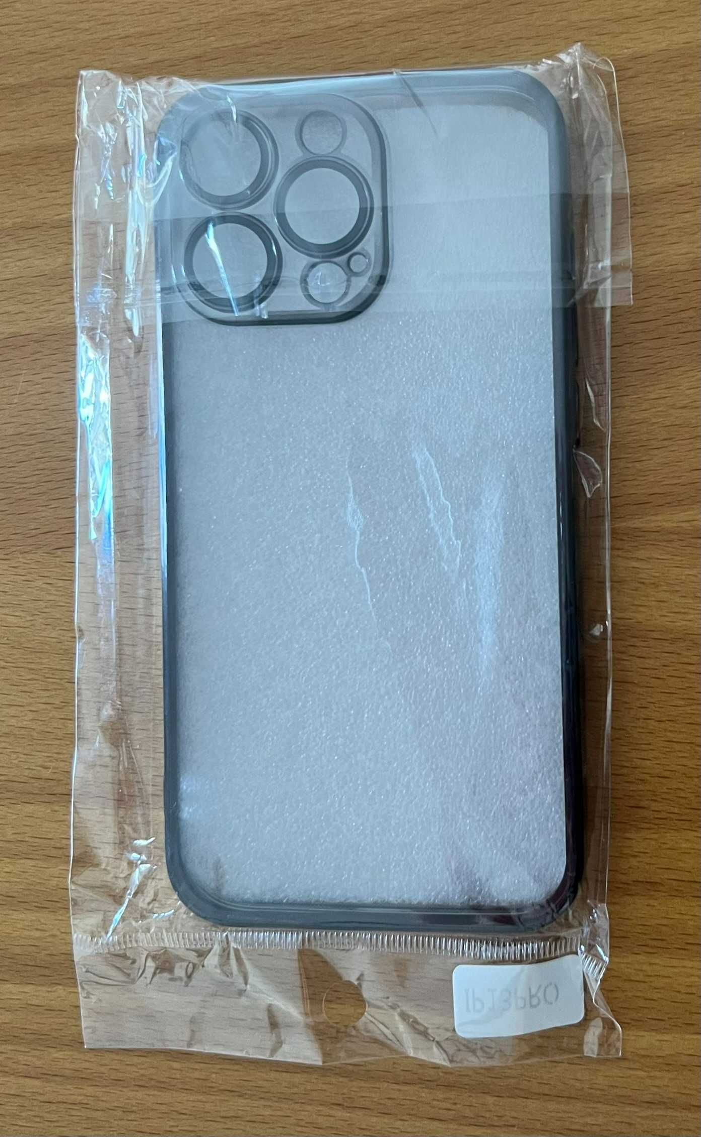 Capa iphone 13 Pro Max com proteção de câmeras