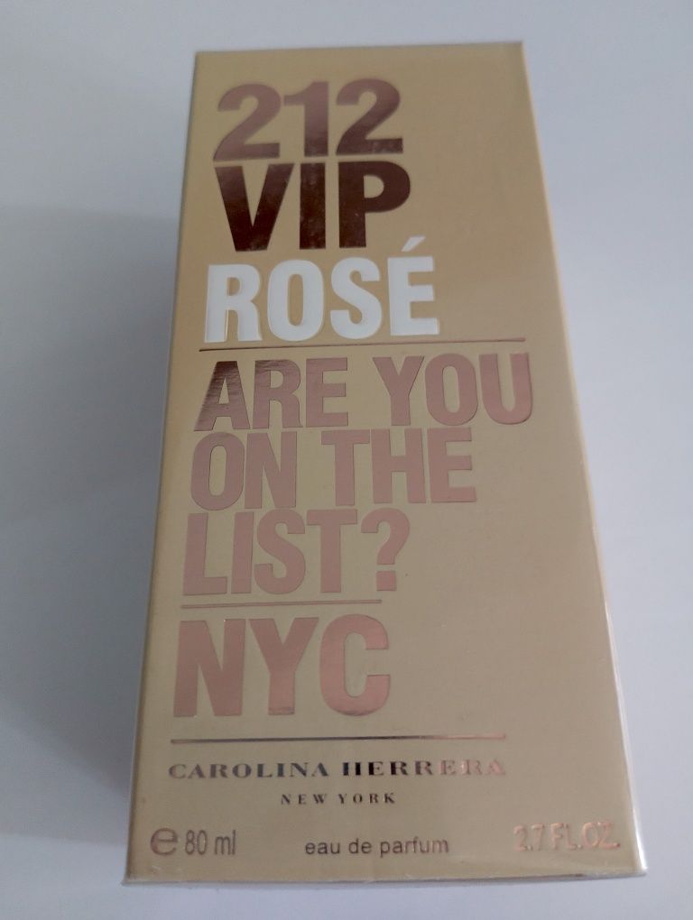 Carolina Herrera 212 Vip Rose woda perfumowana 80ml
