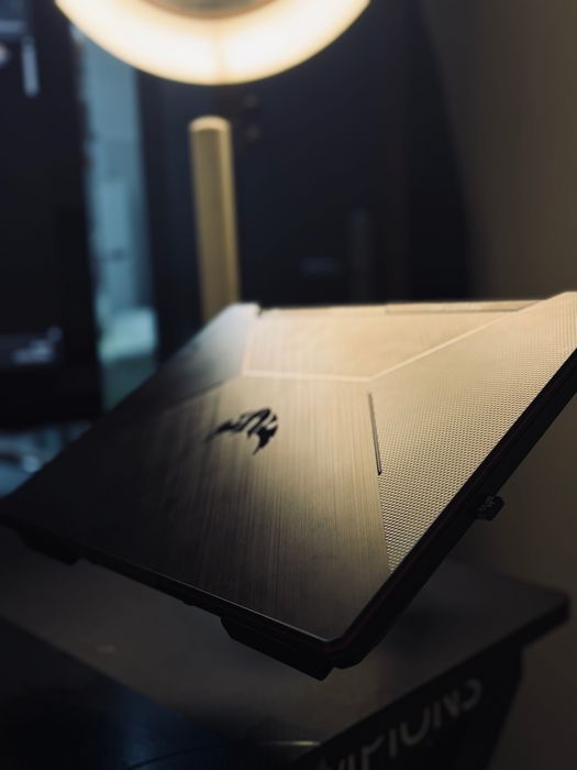 ASUS TUF Gaming 15 — Como Novo!