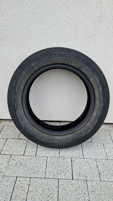 Opona zimowa Zeetex 175/65 R15