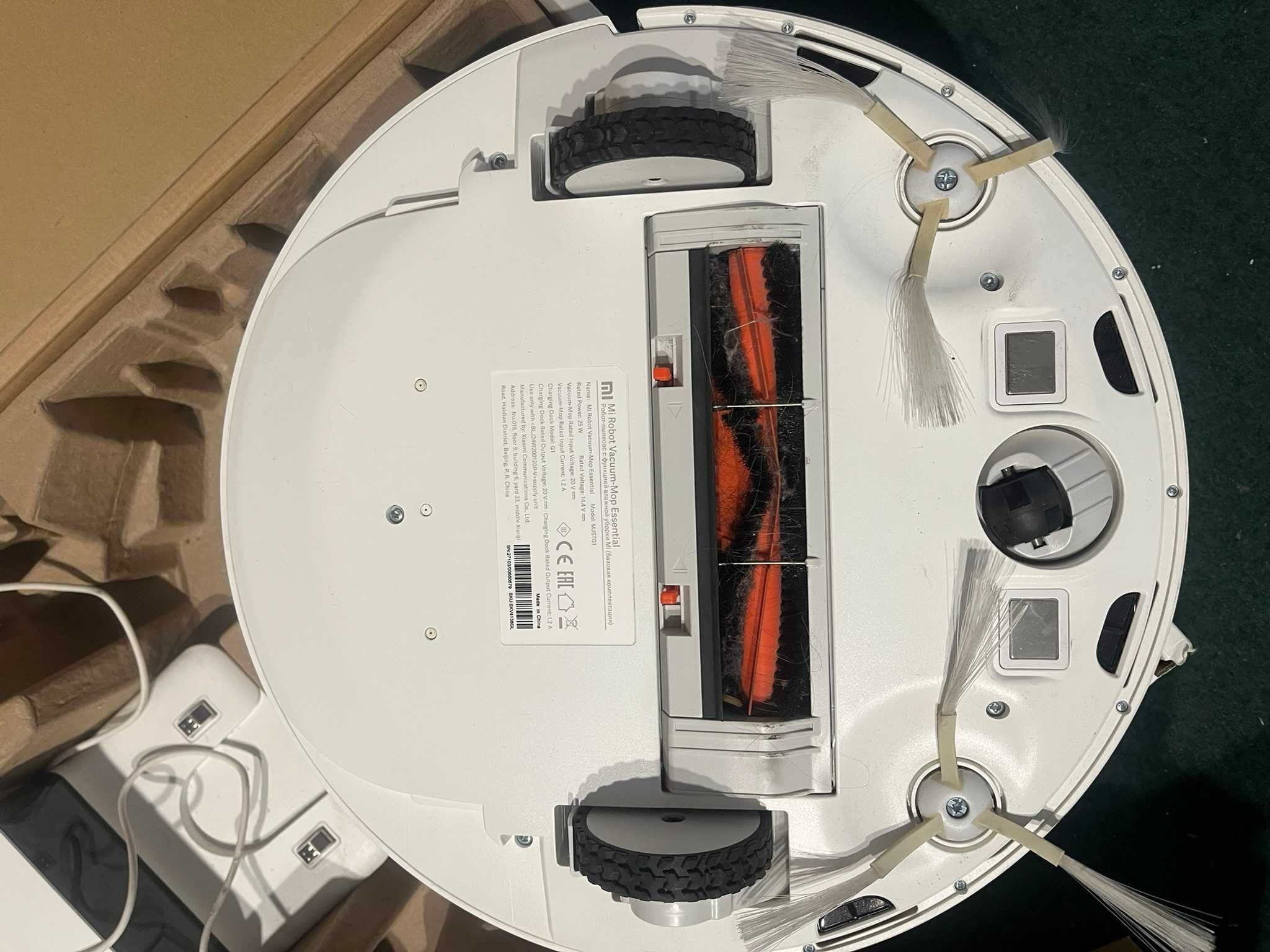 Xiaomi Mi Robot Vacuum-Mop Essential – pełny zestaw, stan bdb