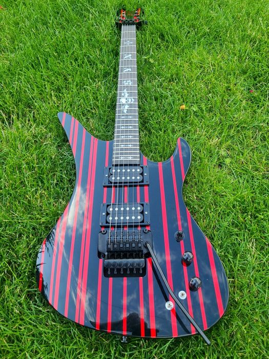 Schecter Synyster Gates Custom