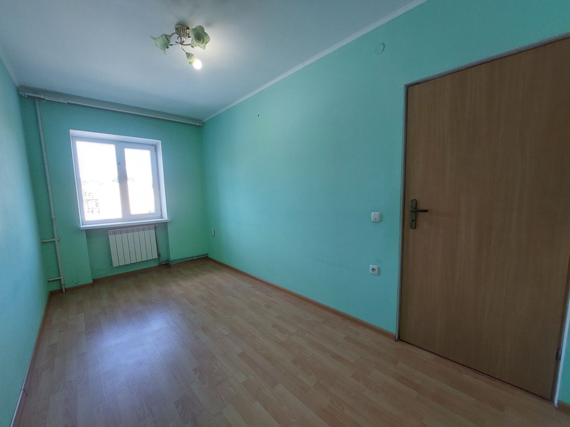 Продаж 2 кімн квартири 43,7м2 пл. Франка м. Борислав