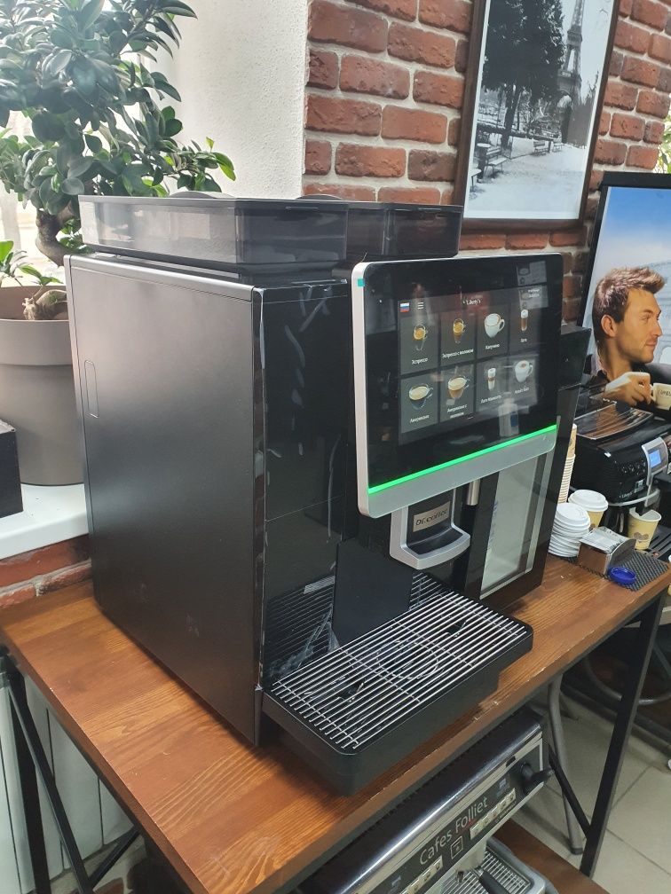 Кавомашина Dr. Coffee Coffeebar Plus