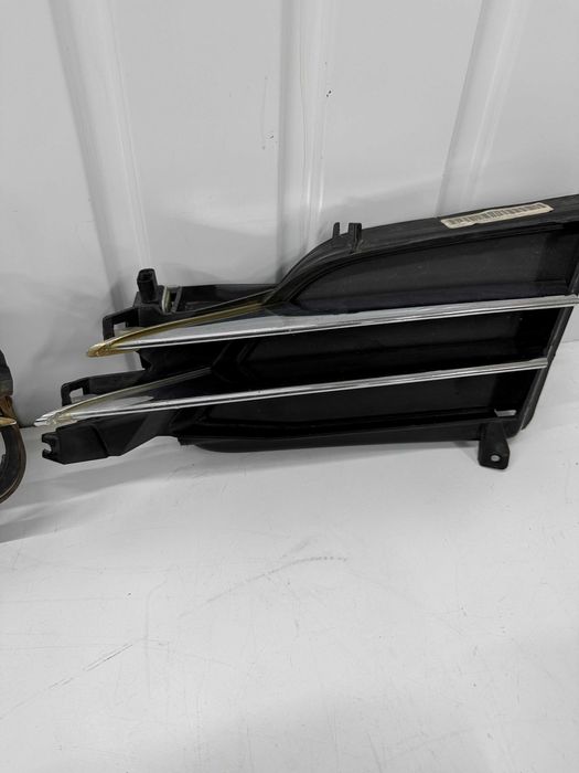 Люверс жалюзі Tesla Model S 2016- з моторчиком Тесла еска рест дорест