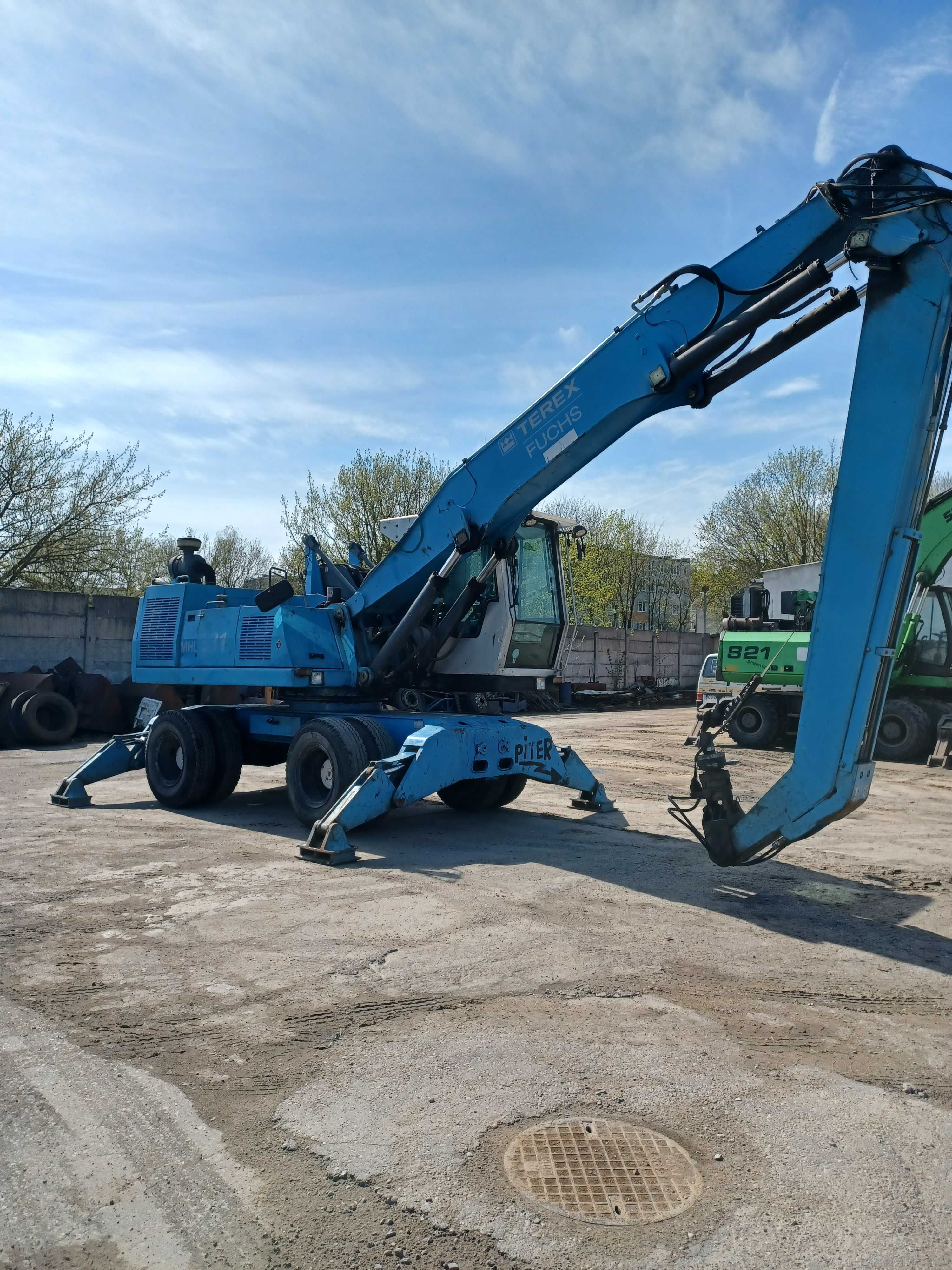 Koparka przeładunkowa Fuchs MHL331