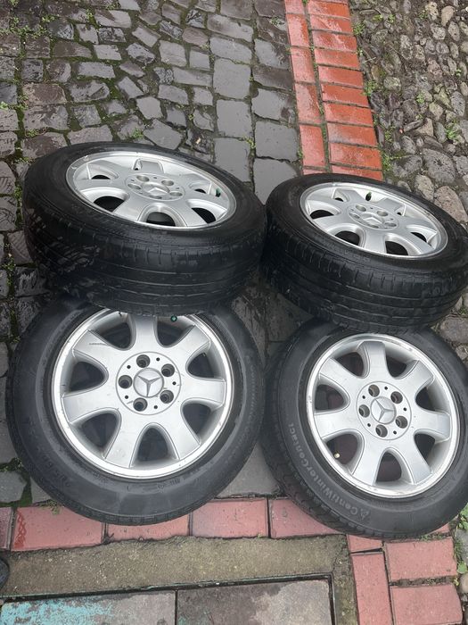 Продам титани з резиною 205-60- р16