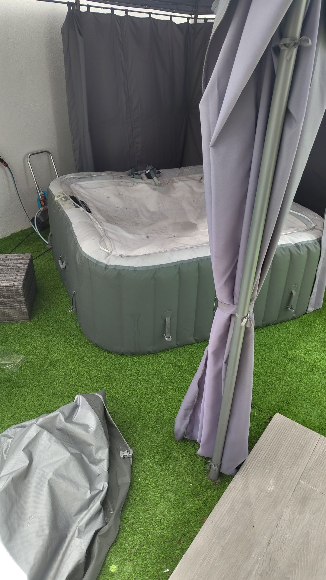 Jacuzzi Arebos Spa 6 pessoas (com furo de ar) + motor extra