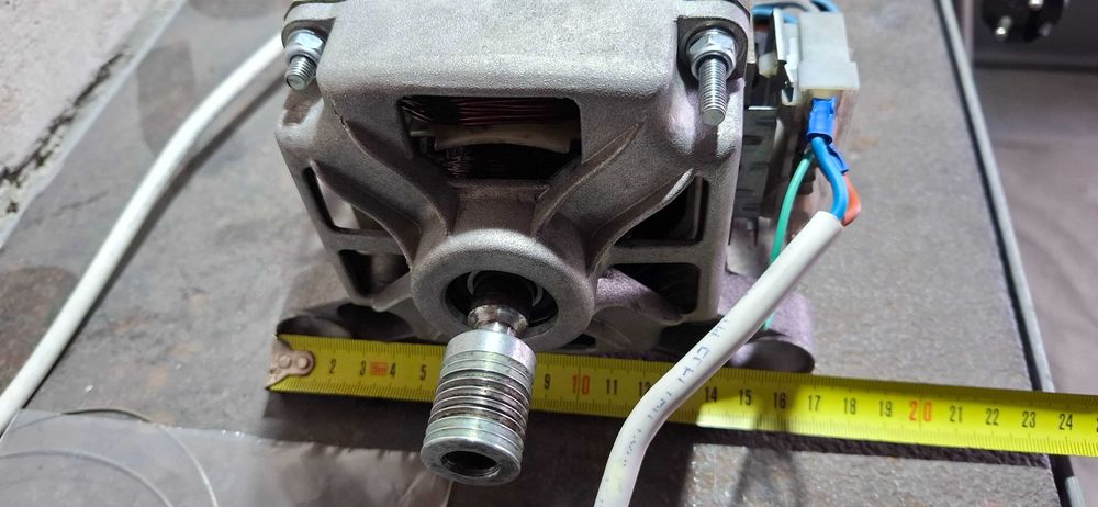 Двигун до пральних машин