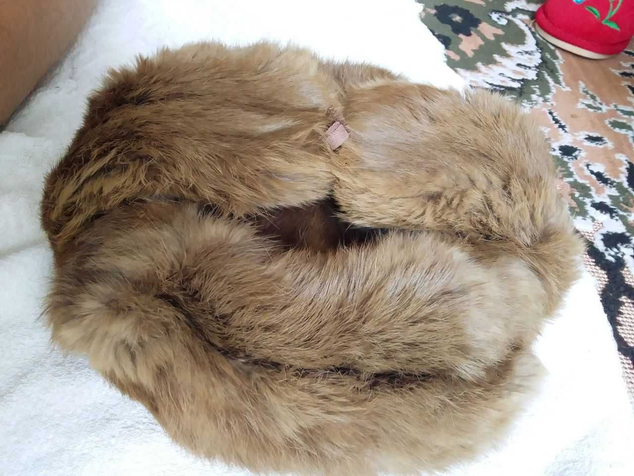 Меховые шапки, кролик