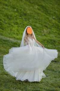 PIĘKNA suknia ślubna