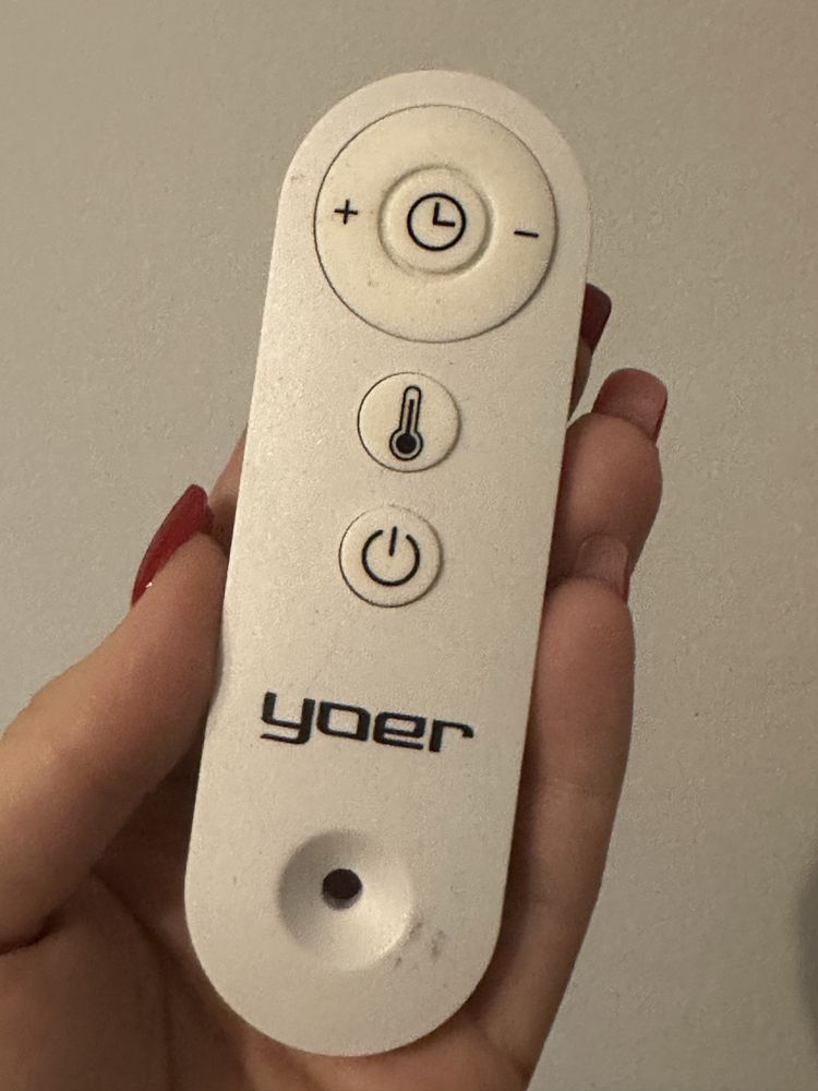 Grzejnik elektryczny Yoer 720W